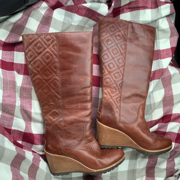 Sorel Shoes - Sorel Wedge boot *RARE*